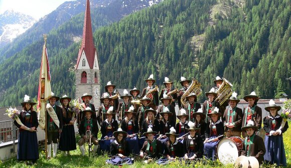 Herz-Jesu-Konzert: Musikkapelle Lappach