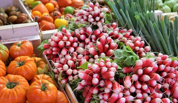 Mercato contadino a Pellizzano